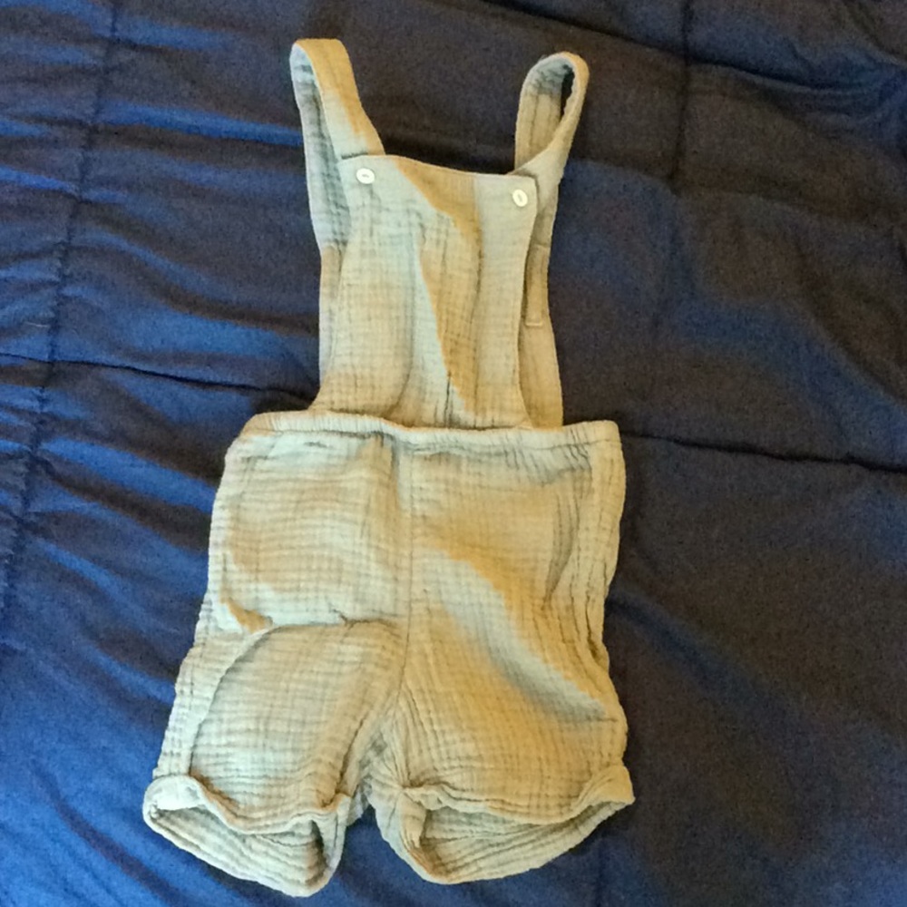 H&M organic cotton overall shorts